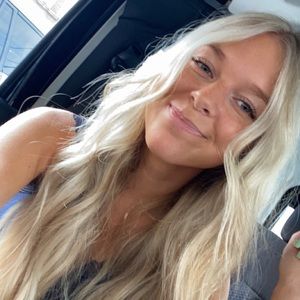 Meet your Posher, Isabelle